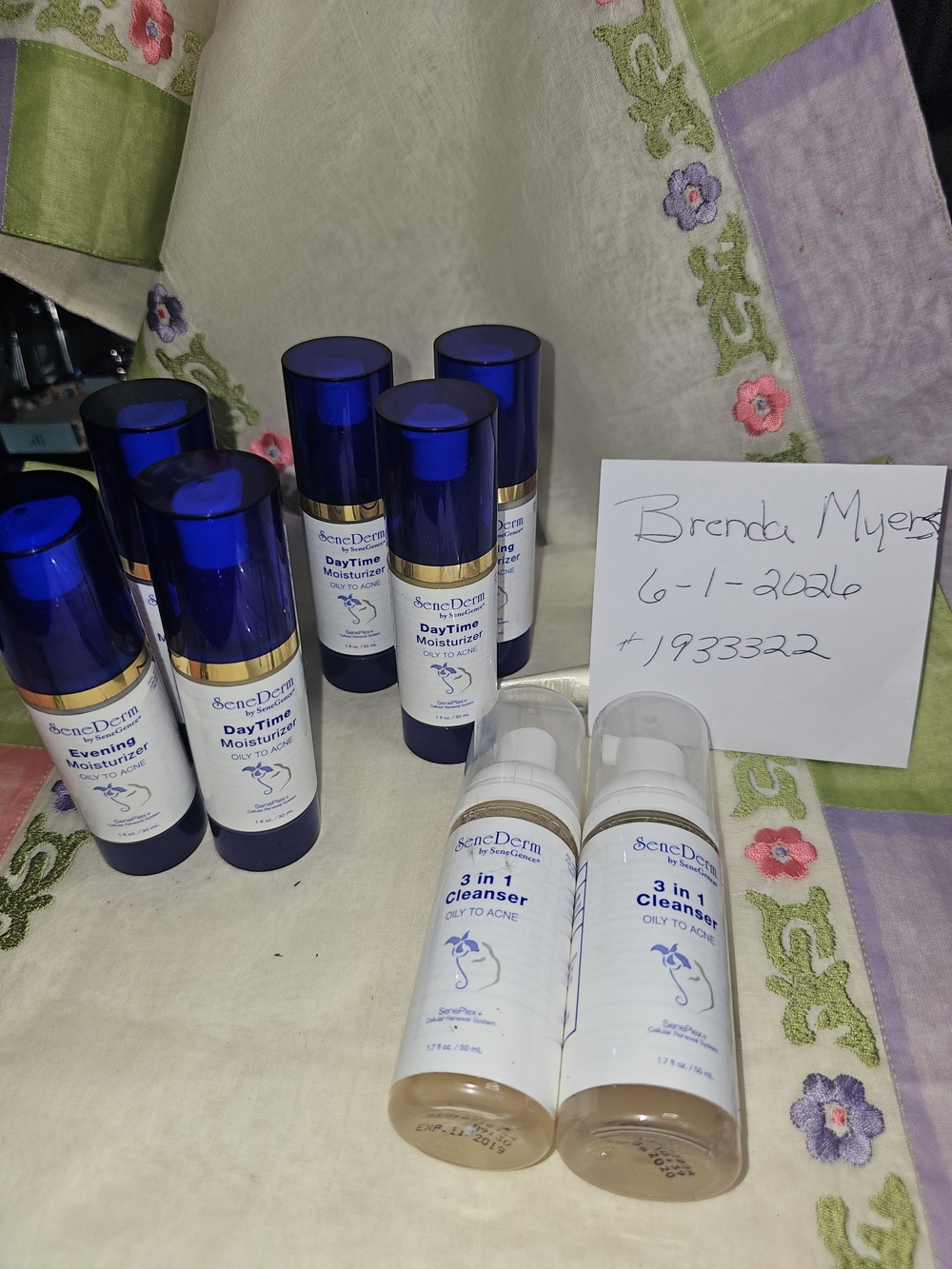 SeneGence Skincare Set -  Oily to Acne. set of 3. $85